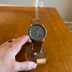 42mm Rose Gold MVMT watch. Used but in good shape. New Battery 1/23